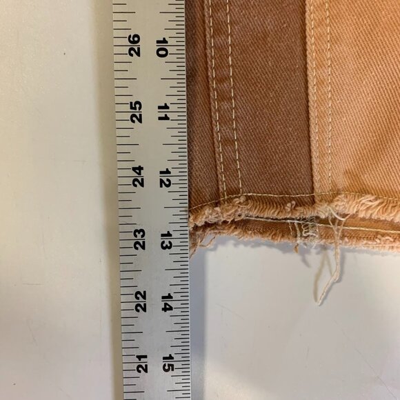 Urban Outfitters BDG Skater Girl Denim in Seamed Sand Jean Shorts SIze 24 - Picture 15 of 15